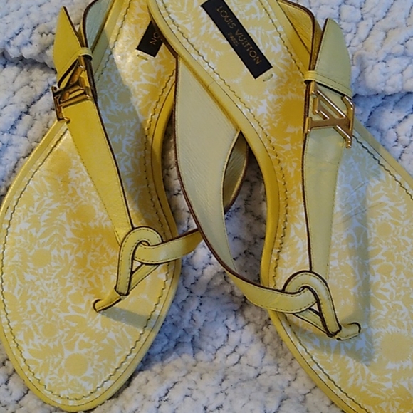 Louis Vuitton Shoes - Louis Vuitton Sandals 39